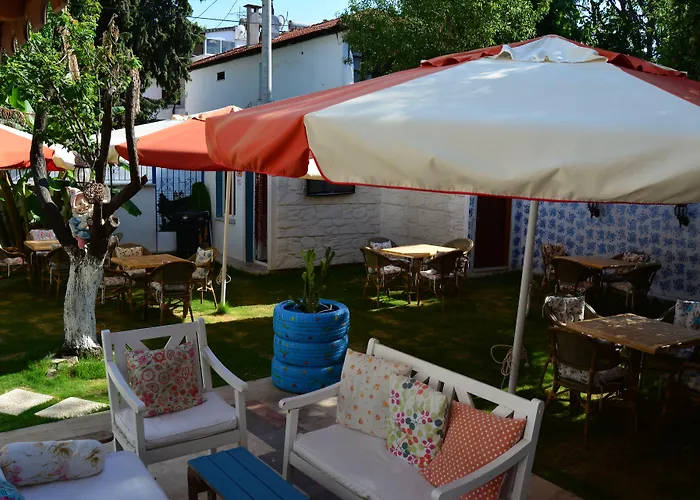 Mavi Butik 4* Çeşme