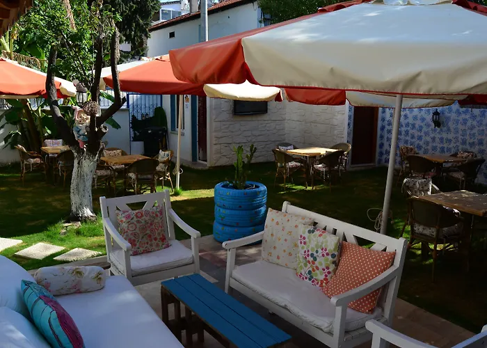 Mavi Butik Apart Otel Çeşme